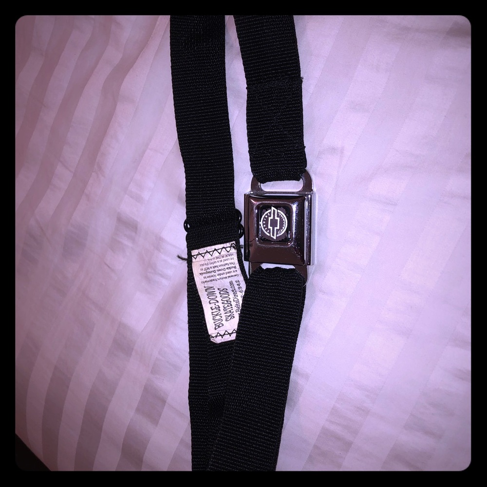 Chevy logo black seatbelt buckle belt